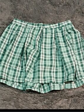 Hot Topic Green Plaid Pleated Mini Skirt